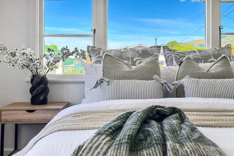 Photo of property in 77 Hargood Street, Woolston, Christchurch, 8062