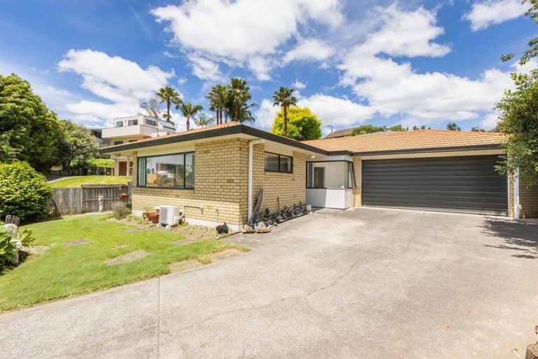 Photo of property in 186 Welcome Bay Road, Welcome Bay, Tauranga, 3112