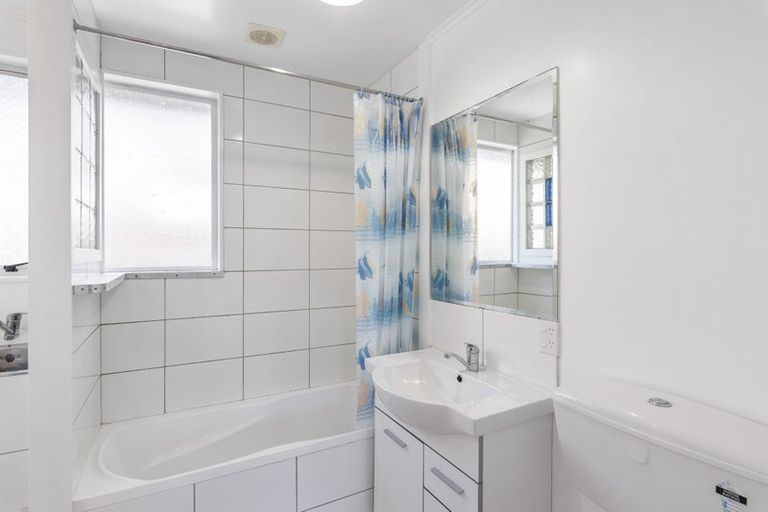 Photo of property in 8 Mamaku Street, Paraparaumu, 5032