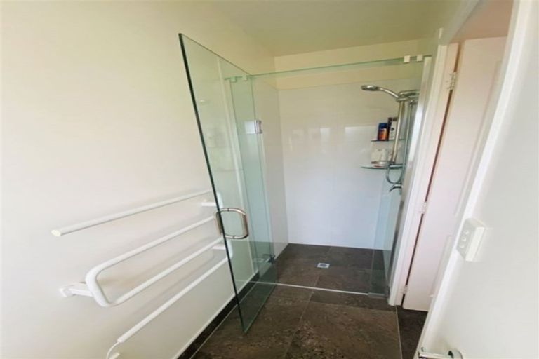 Photo of property in 1 Marvel Way, Pukekohe, 2120