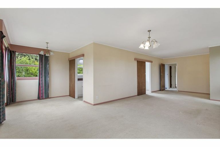 Photo of property in 7 Manuka Street, Orewa, 0931