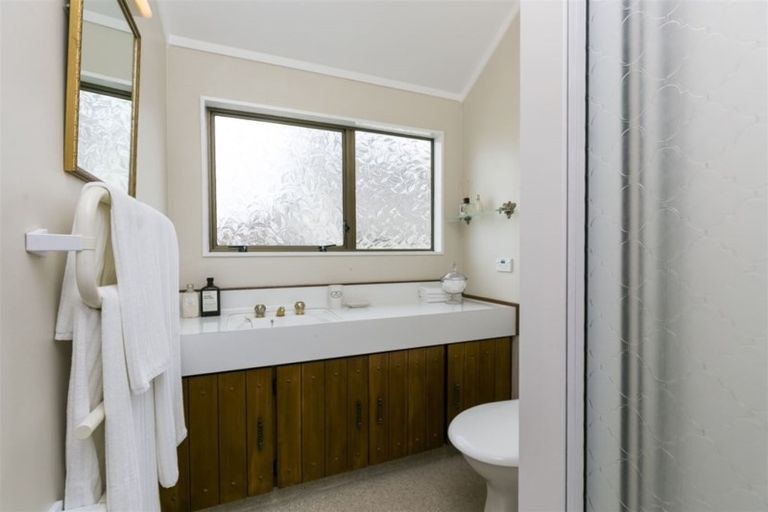 Photo of property in 70b Amapur Drive, Khandallah, Wellington, 6035