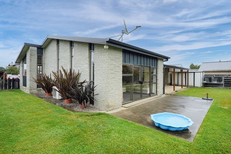 Photo of property in 89 Dalwharn Street, Wallacetown, 9816