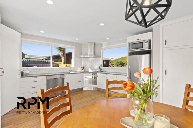 Photo of property in 17a Whakawhiti Street, Marfell, New Plymouth, 4310