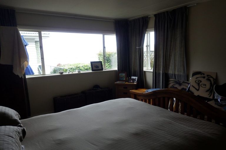 Photo of property in 26 Shandon Road, Vauxhall, Dunedin, 9013