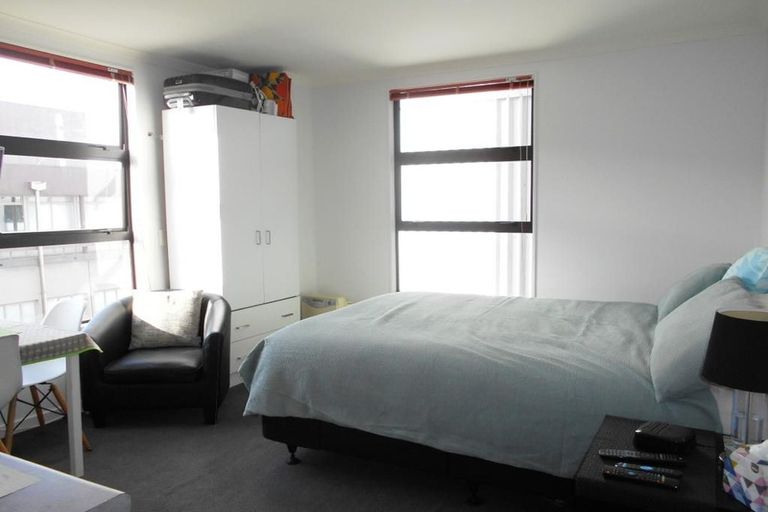 Photo of property in Aitken Street Apartments, 413/5 Aitken Street, Thorndon, Wellington, 6011