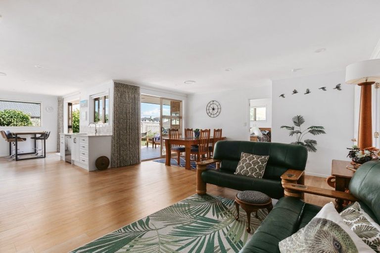 Photo of property in 69 Athfield Drive, Bethlehem, Tauranga, 3110