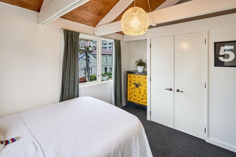 Photo of property in 6 Cottleville Terrace, Thorndon, Wellington, 6011