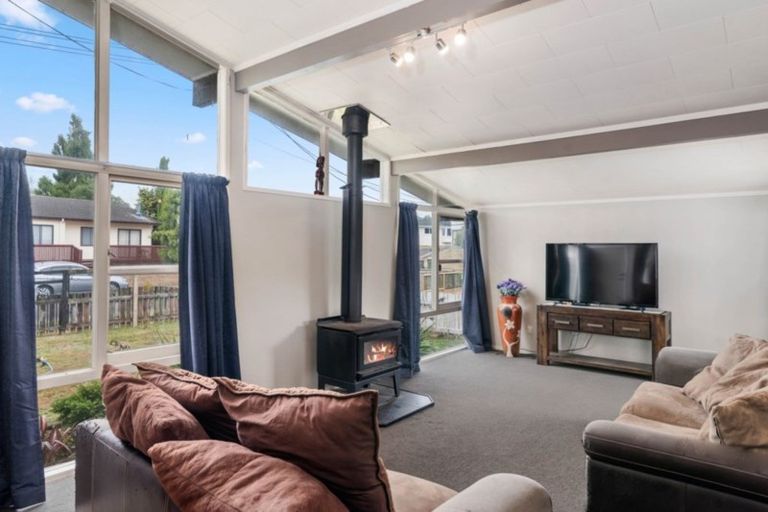 Photo of property in 4 Deborah Place, Mangakakahi, Rotorua, 3015