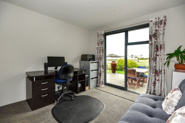 Photo of property in 5 Four Peaks Drive, Wigram, Christchurch, 8025