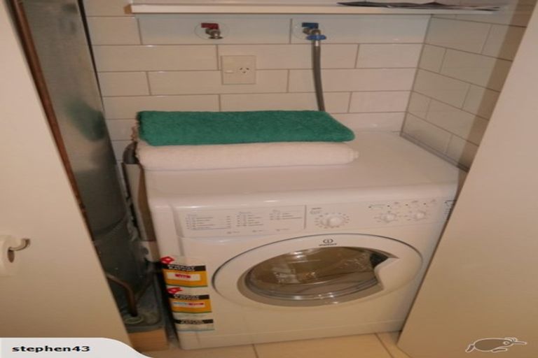 Photo of property in The Capital, 28/370 Oriental Parade, Oriental Bay, Wellington, 6011