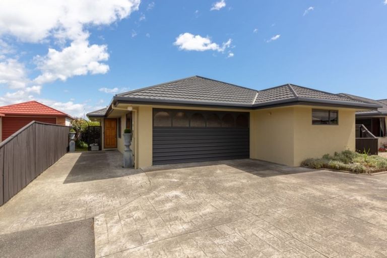 Photo of property in 1/25 Stead Crescent, Stoke, Nelson, 7011