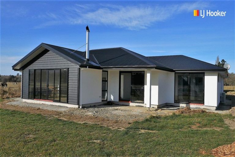 Photo of property in 1/445 Palmerston-dunback Road, Meadowbank, Palmerston, 9483
