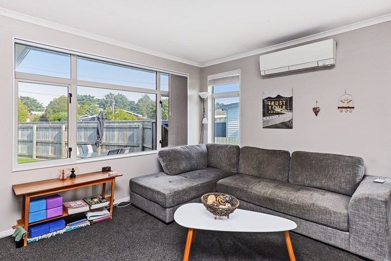 Photo of property in 20 Addison Street, Onekawa, Napier, 4110