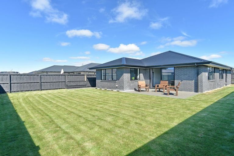 Photo of property in 16 Chambers Avenue, Woodend, 7610