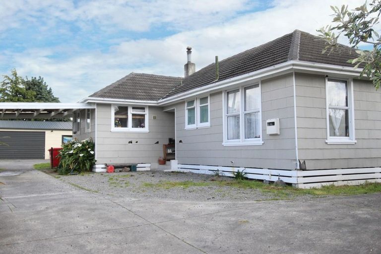 Photo of property in 24 Wilson Street, Pahiatua, 4910