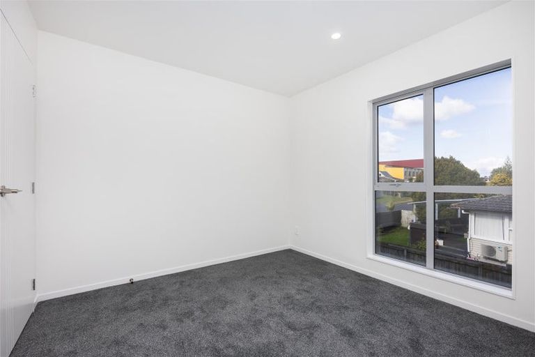 Photo of property in 2/38 Cape Road, Mangere, Auckland, 2022