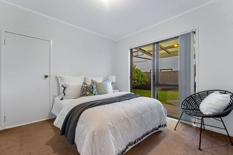 Photo of property in 3/5a Tobruk Crescent, Milford, Auckland, 0620