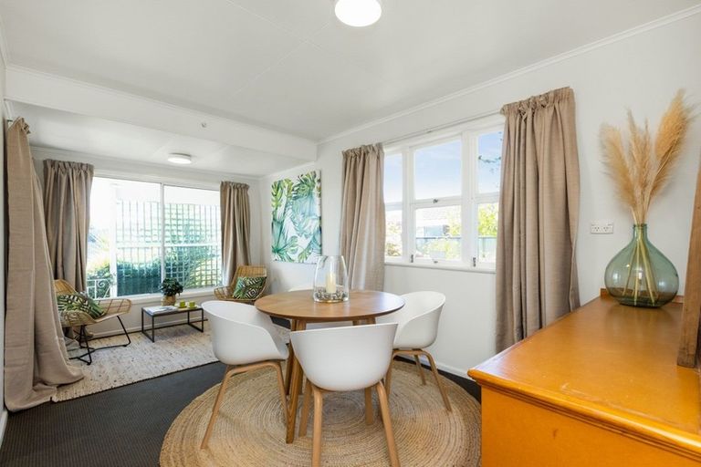 Photo of property in 711 Ballantyne Street, Frimley, Hastings, 4120