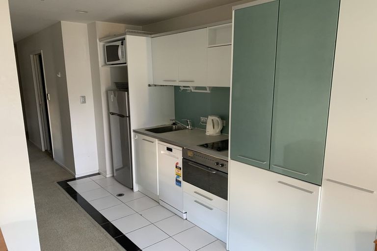 Photo of property in Alpha Apartments, 603/17 Vogel Lane, Auckland Central, Auckland, 1010
