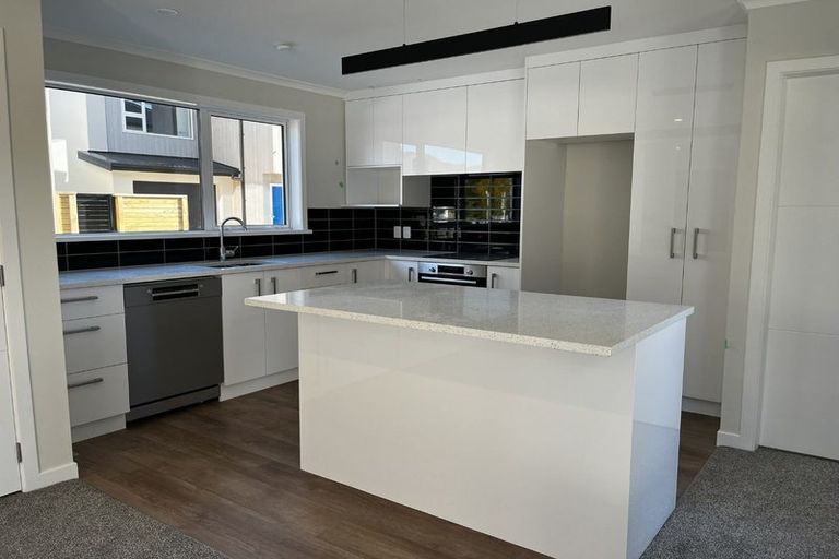 Photo of property in 1/775 High Street, Boulcott, Lower Hutt, 5011