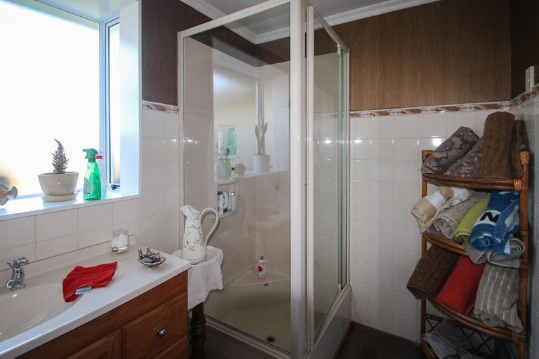 Photo of property in 11 Lismore Street, Oamaru North, Oamaru, 9400