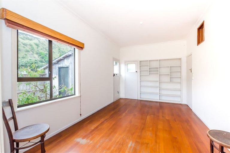 Photo of property in 53 Ocean Road, Paekakariki, 5034