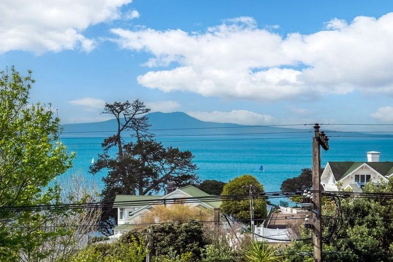 Photo of property in 12d Rewi Street, Torbay, Auckland, 0630