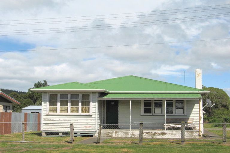 Photo of property in 3 Pahura Road, Tolaga Bay, 4077