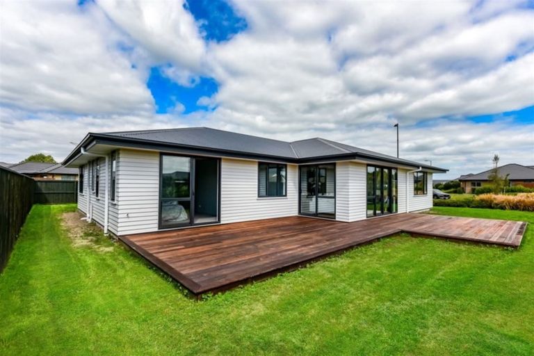 Photo of property in 12 Eaton Place, Lincoln, 7608