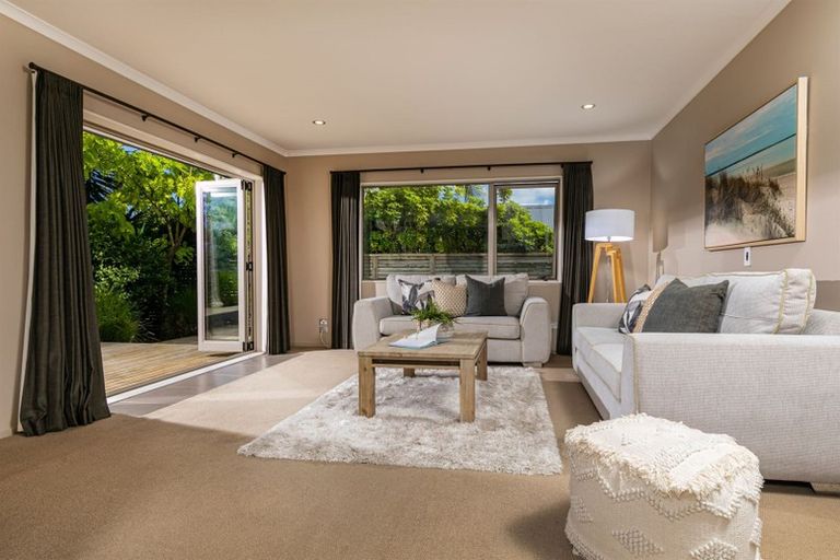 Photo of property in 6 Orchard Lane, Huapai, Kumeu, 0810