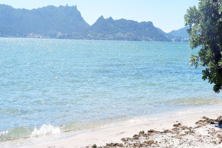 Photo of property in 2/249 One Tree Point Road, One Tree Point, 0118