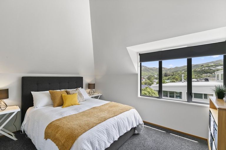 Photo of property in 34b Lucknow Terrace, Khandallah, Wellington, 6035