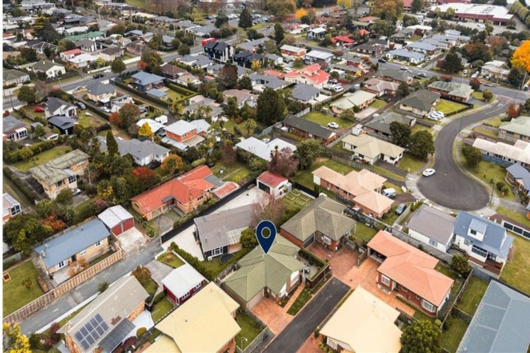 Photo of property in 6 Longford Court, Forest Lake, Hamilton, 3200