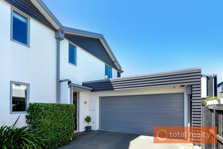 Photo of property in 5a Sienna Court, Aidanfield, Christchurch, 8025