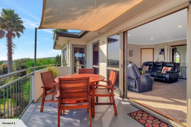 Photo of property in 150 Waitaha Road, Welcome Bay, Tauranga, 3112