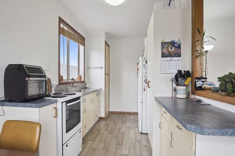 Photo of property in 7 Blease Street, New Lynn, Auckland, 0600