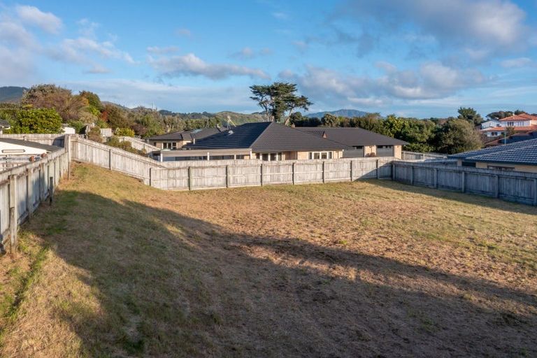 Photo of property in 5 Datum Way, Paraparaumu, 5032