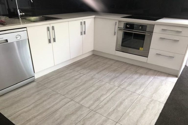 Photo of property in 11 Walpole Street, Waltham, Christchurch, 8023