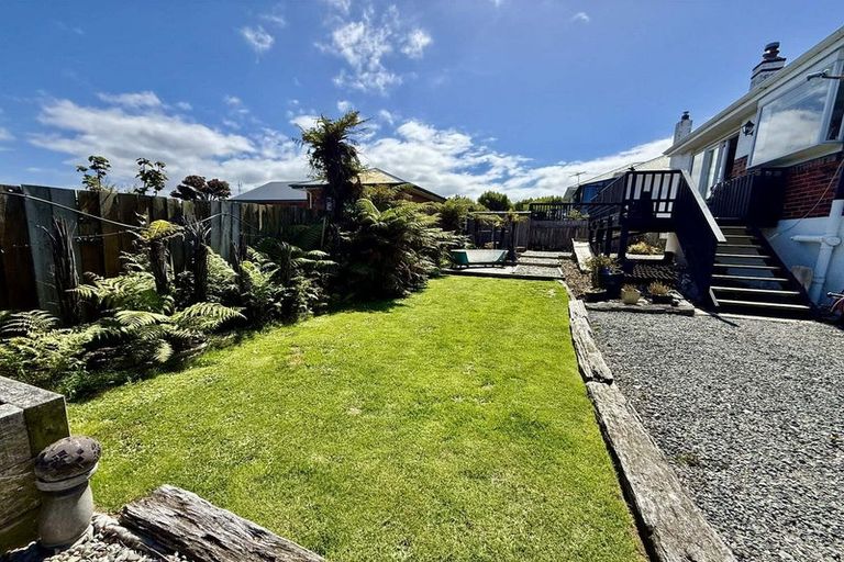 Photo of property in 104 Tomahawk Road, Andersons Bay, Dunedin, 9013