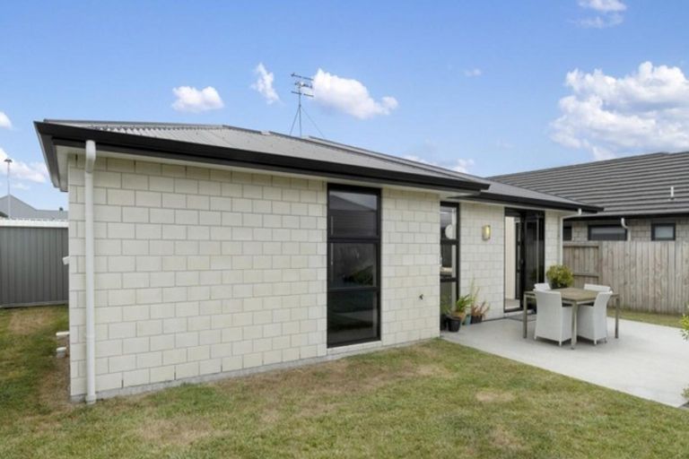 Photo of property in 18 Tuaia Street, Pyes Pa, Tauranga, 3112