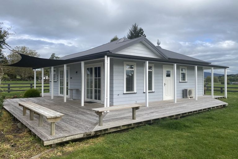 Photo of property in 542 Tirau Road, Cambridge, 3496