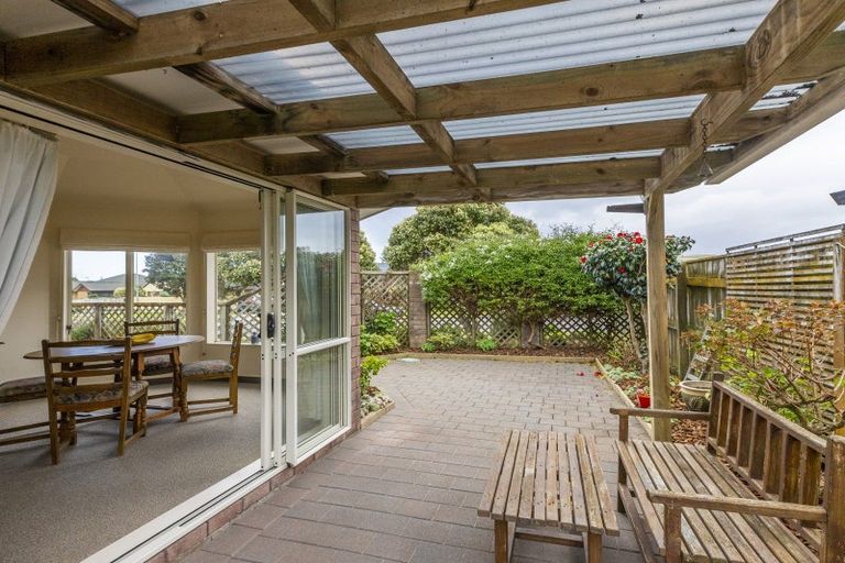 Photo of property in 100 Michael Road, Paraparaumu Beach, Paraparaumu, 5032
