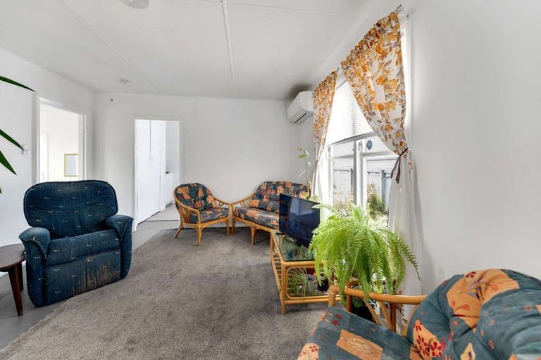 Photo of property in 3 Murch Place, Tawhero, Whanganui, 4500