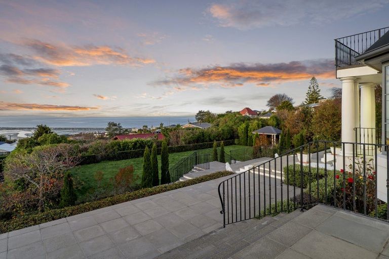 Photo of property in 70 Belleview Terrace, Mount Pleasant, Christchurch, 8081
