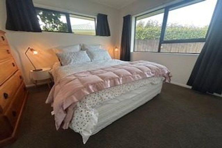 Photo of property in 20 Tudor Grove, Feilding, 4702