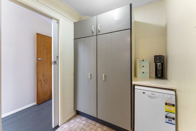 Photo of property in 393 Aokautere Drive, Aokautere, Palmerston North, 4471