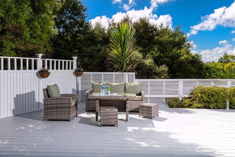 Photo of property in 4 Clapton Place, Henderson, Auckland, 0612