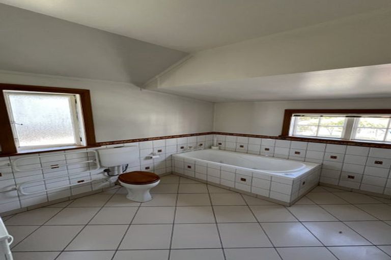 Photo of property in 20 Aro Street, Aro Valley, Wellington, 6021