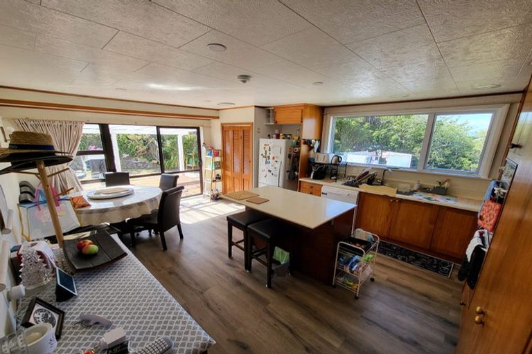 Photo of property in 169 Conclusion Street, Ascot Park, Porirua, 5024